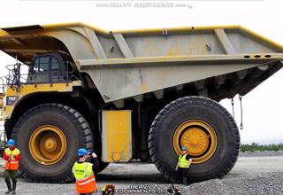 Giant Caterpillar 795F Ac Mining Truck